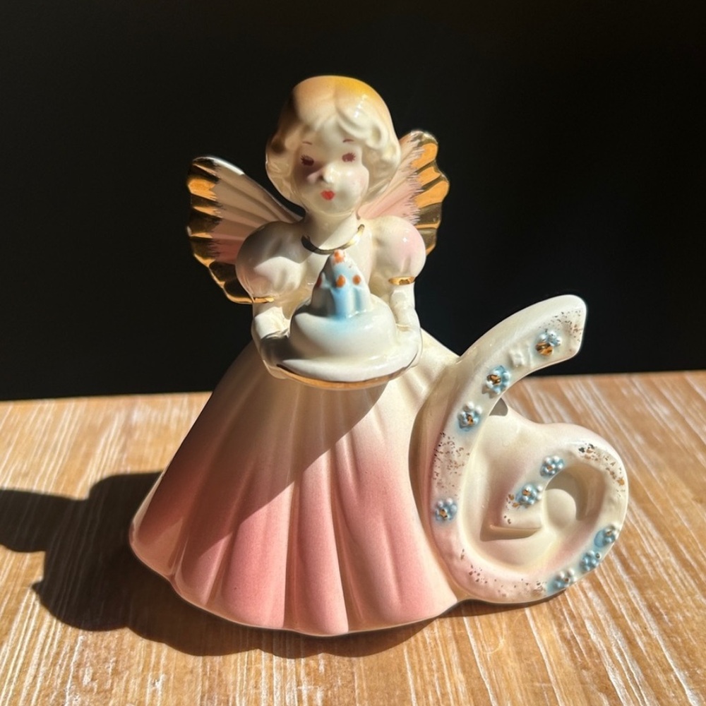 Vintage Josef Originals "6th Birthday" Angel Figurine Original Sticker.